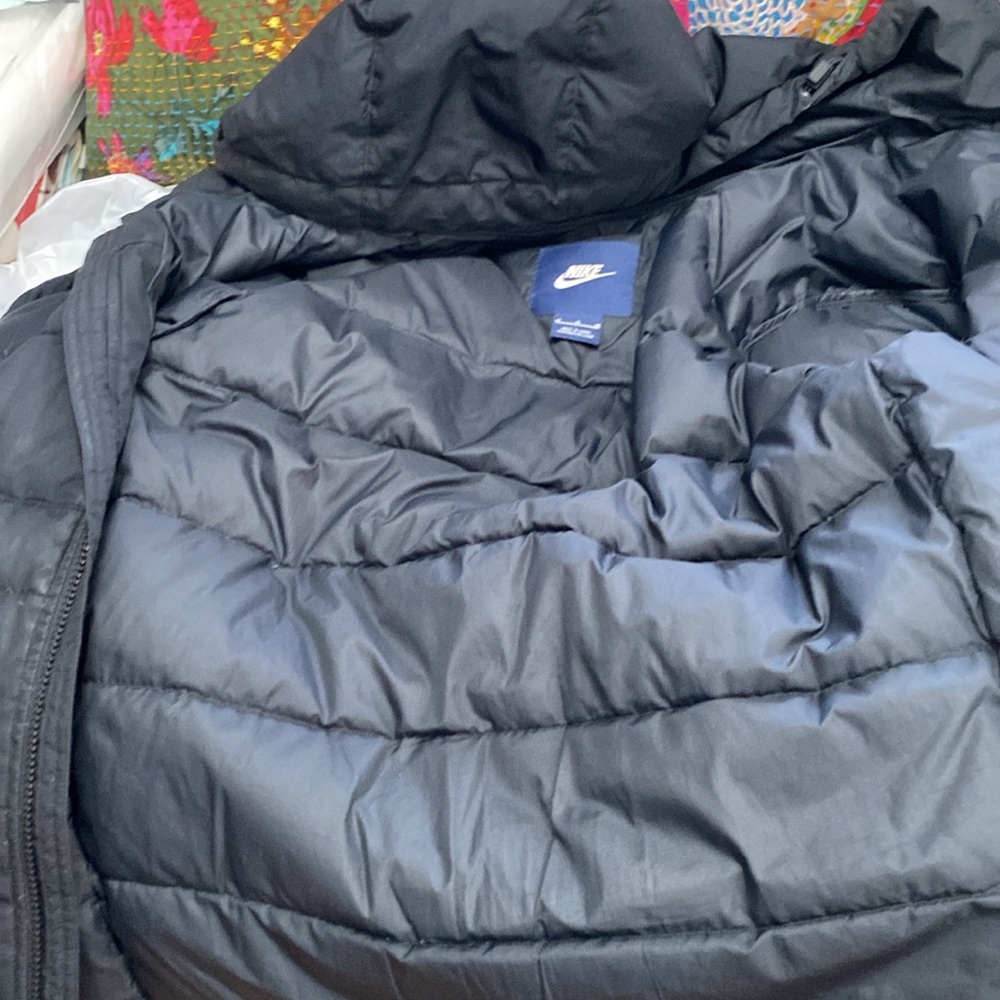 Coat - Picture 6 of 9